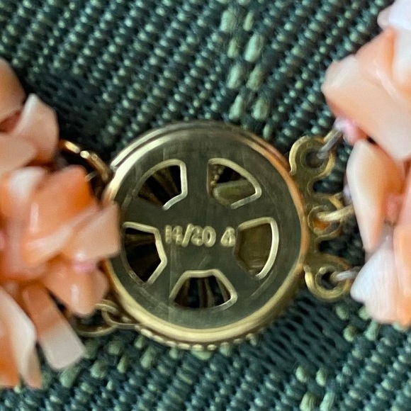 16” Six Strand Coral Chip Necklace with gold filled filigree clasp - Picture 3 of 5